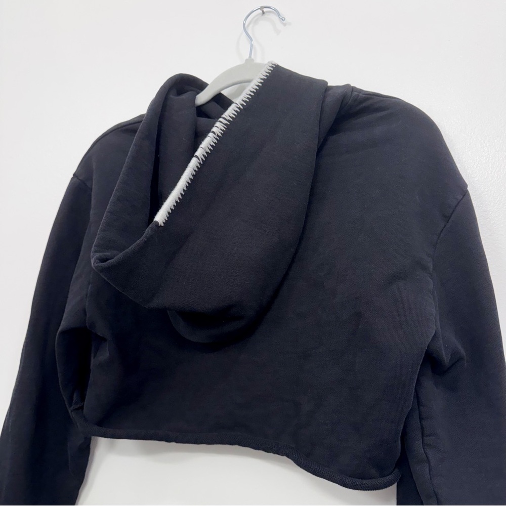 Madhappy Classic Cropped Universal Hoodie. Size small - Picture 8 of 11